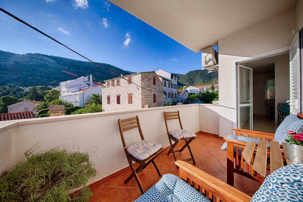Apartments Marinkovic Komiža מראה חיצוני תמונה