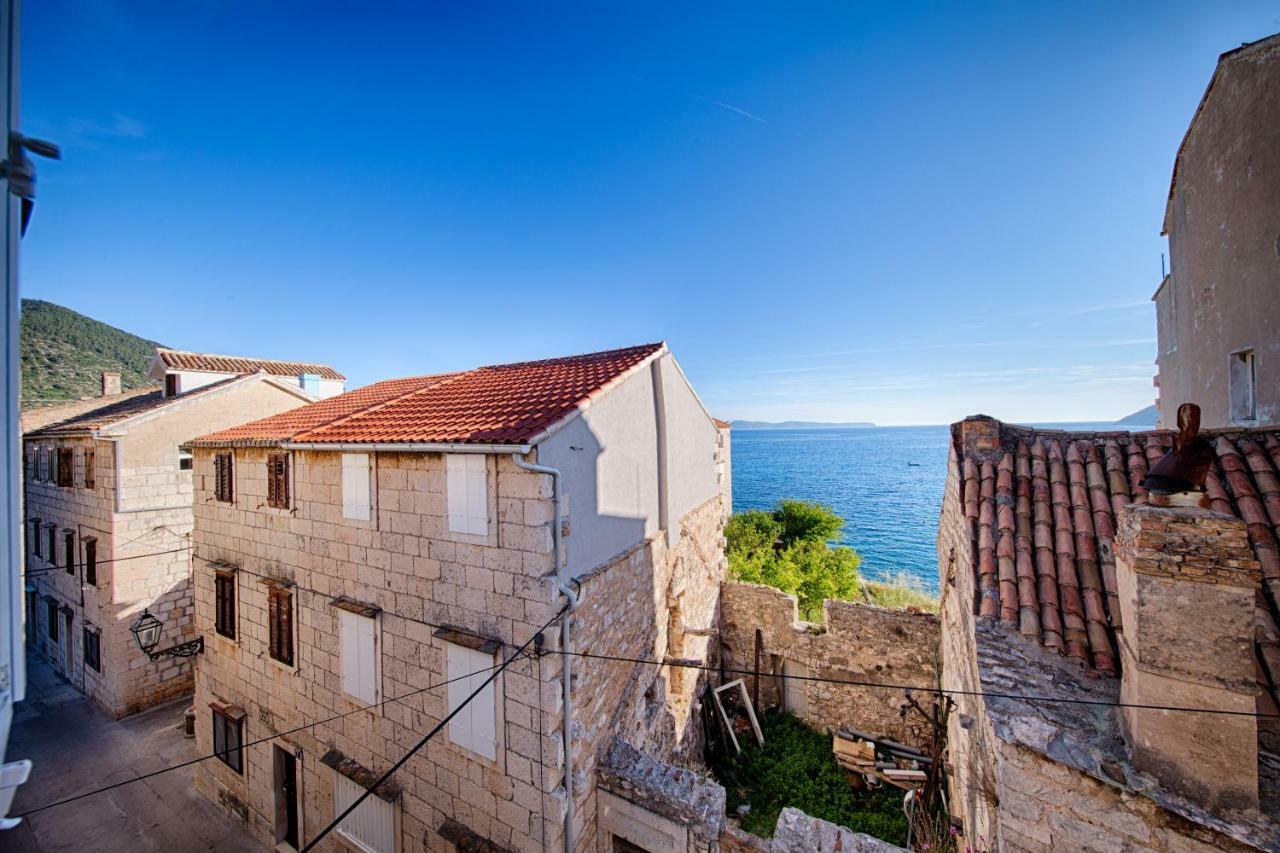 Apartments Marinkovic Komiža מראה חיצוני תמונה
