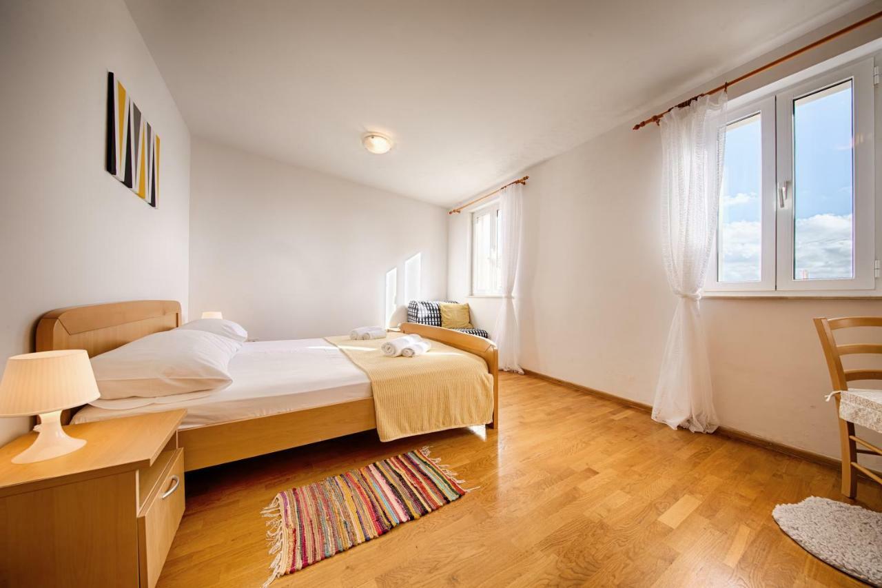 Apartments Marinkovic Komiža מראה חיצוני תמונה
